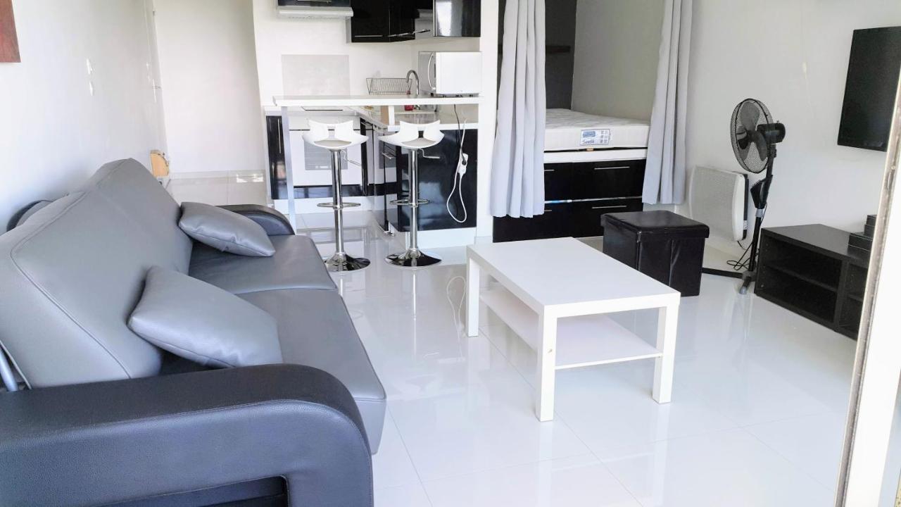 Apartment Hotel Vue Mer A 100 Metres Des Plages Etage 5 Вильнёв-Лубе Экстерьер фото