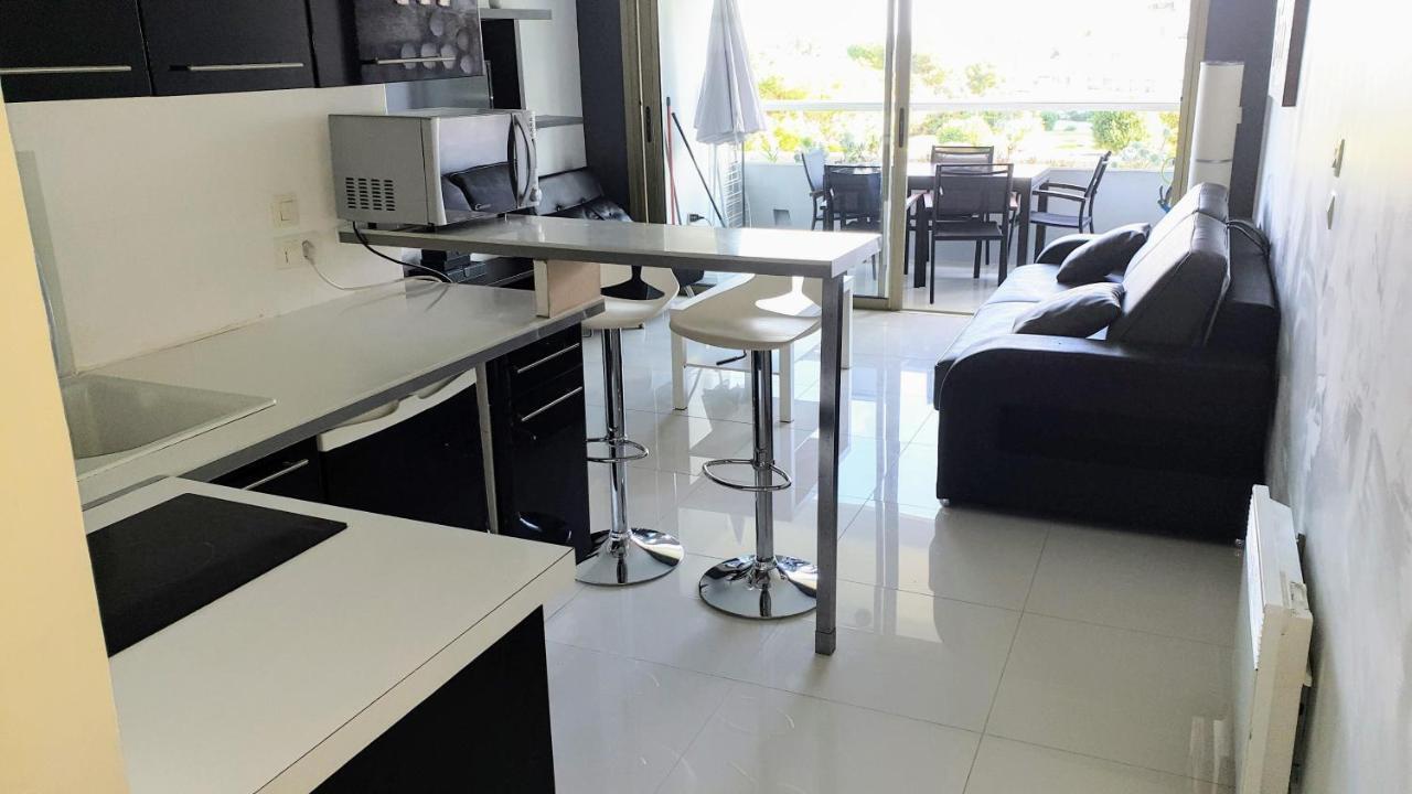 Apartment Hotel Vue Mer A 100 Metres Des Plages Etage 5 Вильнёв-Лубе Экстерьер фото